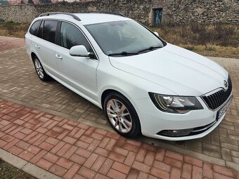 ŠKODA SUPERB COMBI 2.0 TDI 125KW DSG 4X4 2015 ELEGANCE - 6