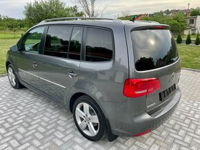 Volkswagen Touran 2.0tdi - 6