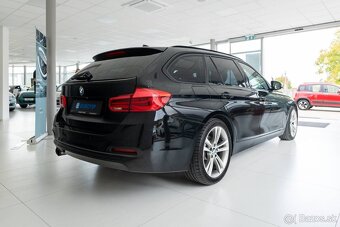 BMW Rad 3 Touring 330i A/T - 6