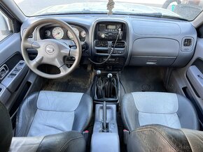 Nissan Navara 2.5 TDi 4x4 Pick up - 6