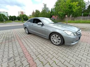 Mercedes E 220CDI - 6