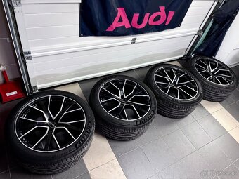 Audi SQ8 S-Line R22 orig. Letne - 6