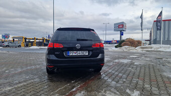 Volkswagen Golf 7 - 6