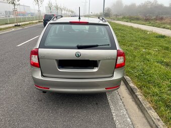 Škoda Octavia Combi 2 1,6 TDI 77 kW r. 2011 - 6