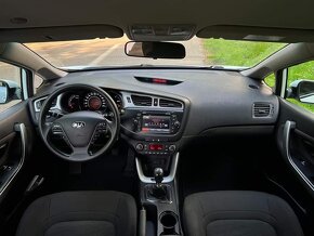 Kia Cee’d Sporty Wagon (Combi) 1.4 CVVT - 6