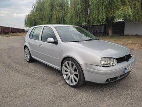 Volkswagen Golf 2.3 V5 4x4 - 6