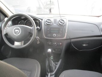 Dacia Sandero rozpredam na nahradne diely - 6