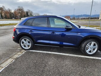 AUDI Q5 2,0Tdi S line - 6