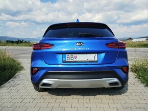 KIA XCeed 1.0 T-GDI - 6