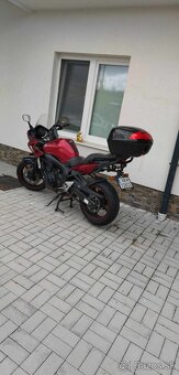 Yamaha Fazer FZ6 - 6