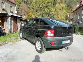 Predám Ssangyong Actyon 2.0 xtdi - 6