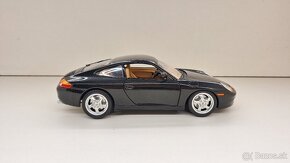 1:18 PORSCHE 911 997 - 6