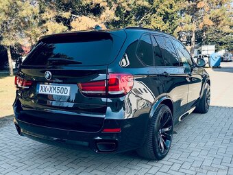 BMW X5 M50D - 6