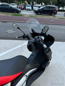 Predám Aprilia SR Max 300 - 6