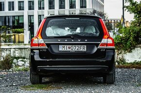 Volvo V70 D3 2.0L Drive-E Summum Geartronic - 6