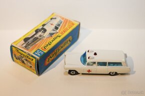 Matchbox SF Cadillac ambulance - 6