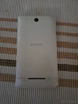 Sony Xperia - 6