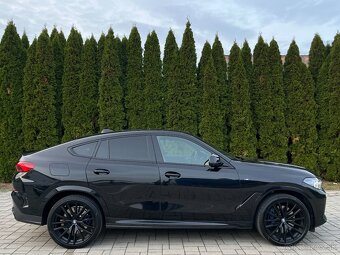 BMW X6 M50i xDrive 4.4 V8 530PS - 6