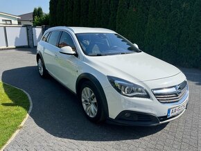 Insignia ST Country Tourer - 6