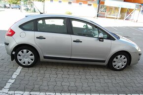 CITRÖEN C4 1.6i 16V - 6