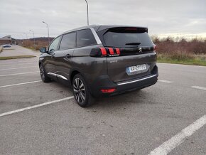 Peugeot 5008 - 6