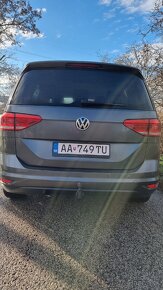 Volkswagen Touran 2.0 TDI DSG - 6