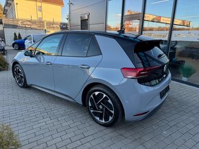 Volkswagen ID.3 PRO Performance 64kwh/150kW - 6