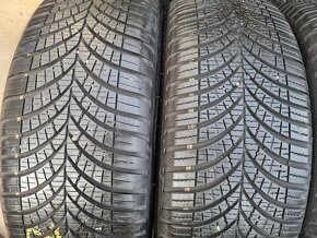 205/55R17 Goodyear - 6