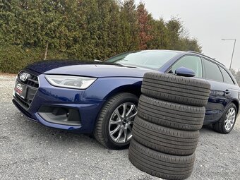 Audi A4 Avant 40 2.0 TDI quattro S tronic - 6