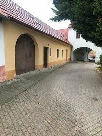 Skalica centrum - prenájom obchodných priestorov 40+20 m2 - 6