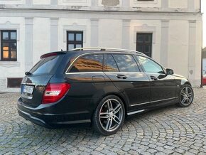 Mercedes C250 AMG - 6