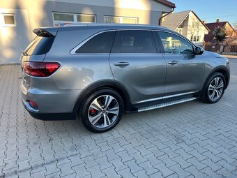 Kia Sorento 2.2 CRDi GT-Line A/T 7 miest - 6