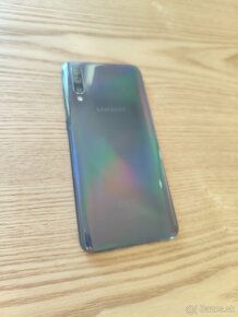 Samsung Galaxy A50 - 128GB/4GB RAM super stav - 6