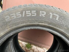 Predám zimné pneu Vredestein Quatrac 5  235/55 R17 - 6