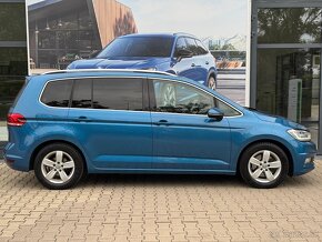 Volkswagen Touran 2.0TDI DSG Highline 2016 Full vybava - 6