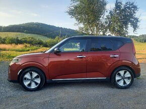 Kia Soul EV 64 kWh

 - 6