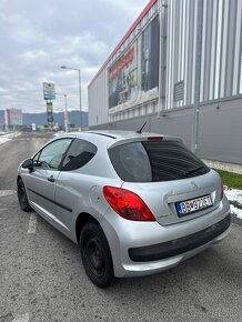 Peugeot 207 1.4 - 6