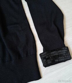 Dámsky sveter zn. Armani Jeans, veľ. M - 6
