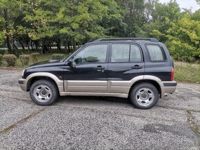 Suzuki Grand Vitara 2.0 HDi 4x4 - 6