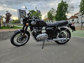 Triumph BONNEVILLE T100 - 6