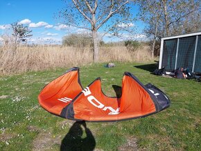 Predám Kites Nobile V-Ride 10m a 14m + Bar + pumpa - 6