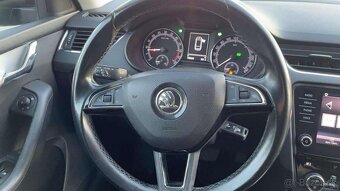 skoda octavi 1,6 tdi DSG facelift - 6