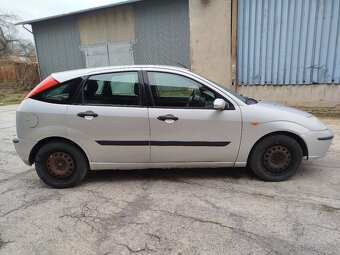 Predám Ford focus 1.8TDCI 85kw rv.2005 - 6