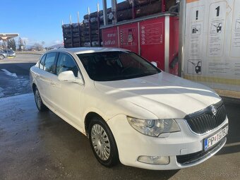 Škoda Superb 2008 - 6