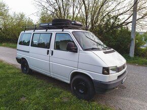 Predám VW Caravelle T4 2.4d syncro 57kw 4x4 - 6