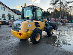 VOLVO L25 2015R 5300MG - 6