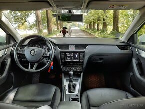 Škoda Octavia Combi 2.0 TDI 4X4 DSG - 6