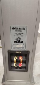 2 x Magnat Vector Needle e 1x Magnat vector 10 center - 6