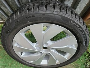 Originálna zimná sada VW - 5x112 r17 + 205/50 r17 - 6