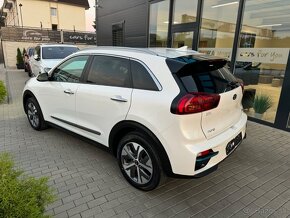 Kia Niro EV 64 kWh Platinum - 6